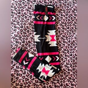 Stylish Women’s Geometric Print Leggings - Black, Pink, White BNWT